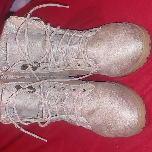 Girls/women boots - Picture 4 of 4